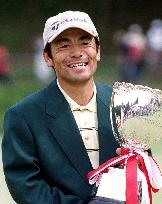 Fukuzawa rallies for win in Tamanoi Yomiuri Open golf